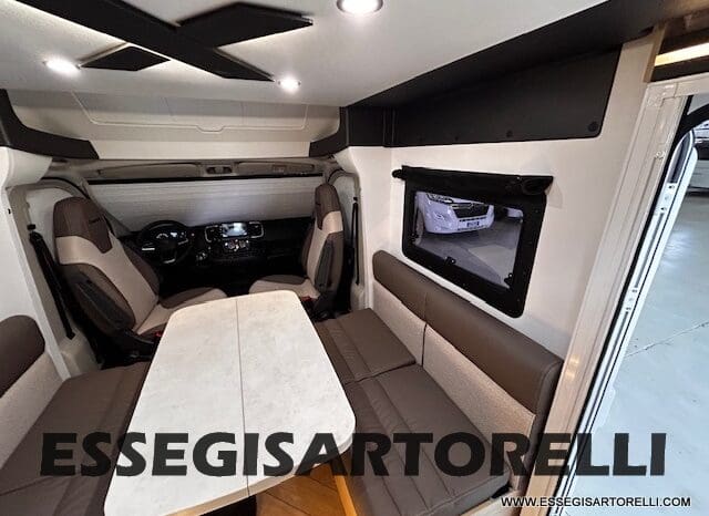 CHAUSSON NEW X 650 MY ’26 AUTOMATICO GARAGE E BASCULANTE (636 x 210 cm) pieno