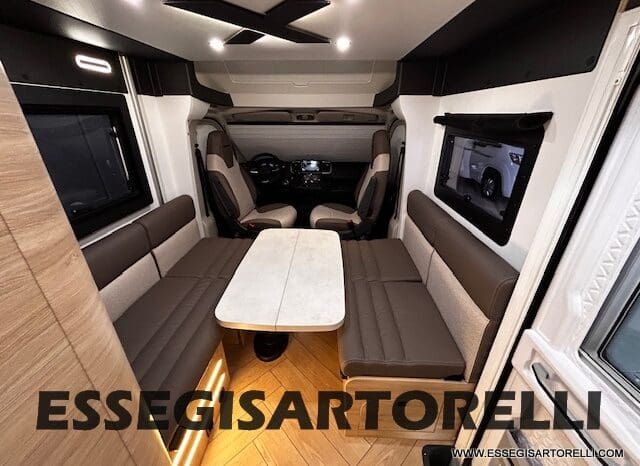 CHAUSSON NEW X 650 MY ’26 AUTOMATICO GARAGE E BASCULANTE (636 x 210 cm) pieno