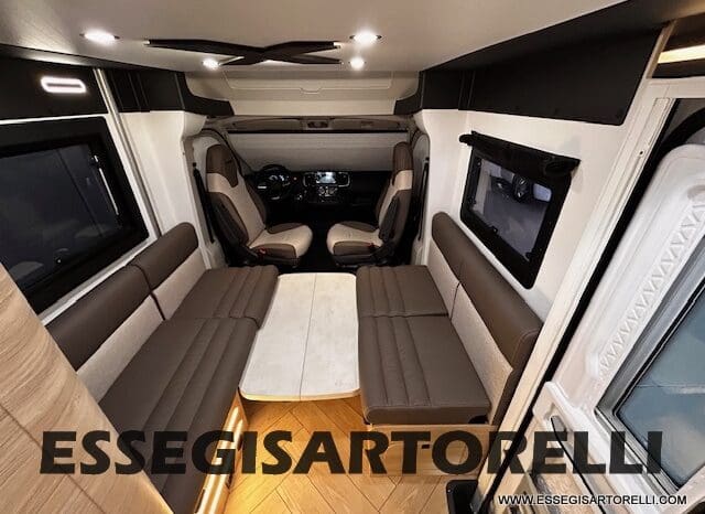 CHAUSSON NEW X 650 MY ’26 AUTOMATICO GARAGE E BASCULANTE (636 x 210 cm) pieno