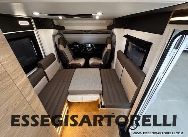 CHAUSSON NEW X 650 MY ’26 AUTOMATICO GARAGE E BASCULANTE (636 x 210 cm) pieno