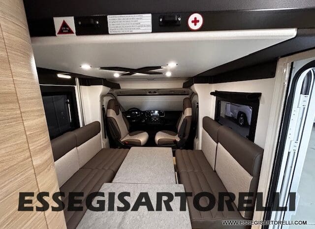 CHAUSSON NEW X 650 MY ’26 AUTOMATICO GARAGE E BASCULANTE (636 x 210 cm) pieno