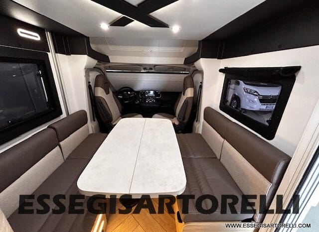 CHAUSSON NEW X 650 MY ’26 AUTOMATICO GARAGE E BASCULANTE (636 x 210 cm) pieno