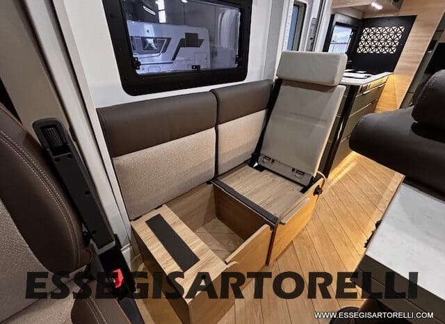 CHAUSSON NEW X 650 MY ’26 AUTOMATICO GARAGE E BASCULANTE (636 x 210 cm) pieno