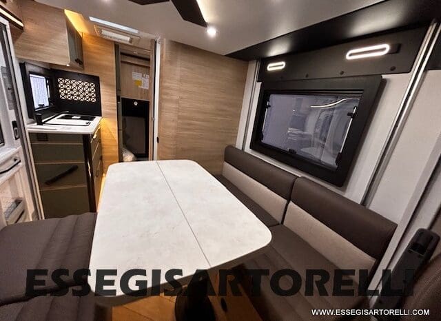 CHAUSSON NEW X 650 MY ’26 AUTOMATICO GARAGE E BASCULANTE (636 x 210 cm) pieno