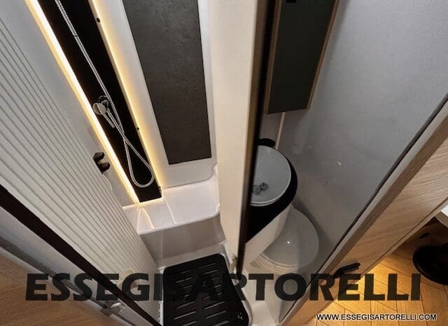CHAUSSON NEW X 650 MY ’26 AUTOMATICO GARAGE E BASCULANTE (636 x 210 cm) pieno