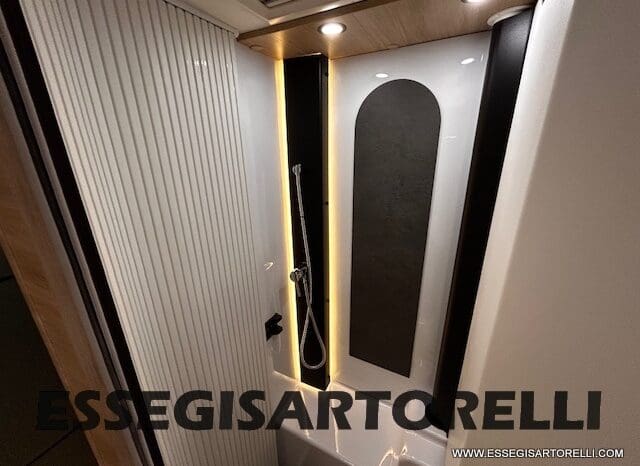 CHAUSSON NEW X 650 MY ’26 AUTOMATICO GARAGE E BASCULANTE (636 x 210 cm) pieno