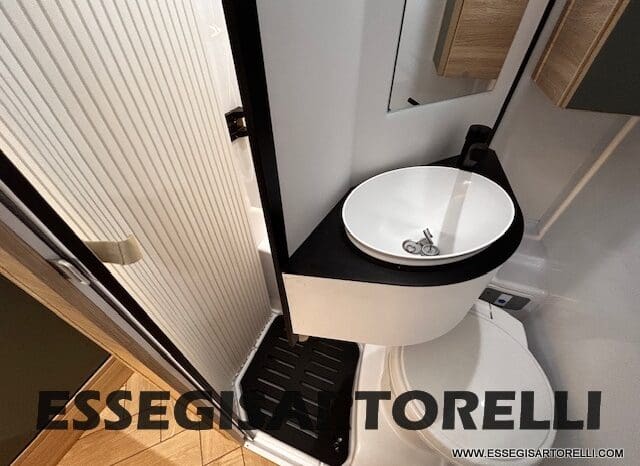 CHAUSSON NEW X 650 MY ’26 AUTOMATICO GARAGE E BASCULANTE (636 x 210 cm) pieno