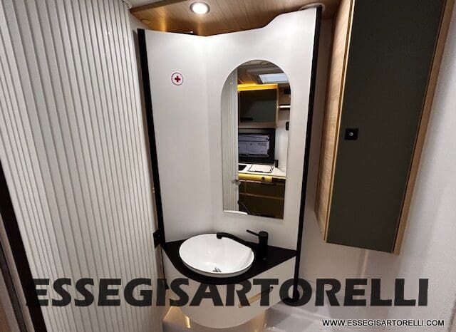 CHAUSSON NEW X 650 MY ’26 AUTOMATICO GARAGE E BASCULANTE (636 x 210 cm) pieno