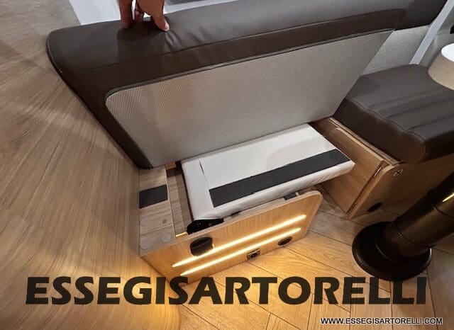 CHAUSSON NEW X 650 MY ’26 AUTOMATICO GARAGE E BASCULANTE (636 x 210 cm) pieno