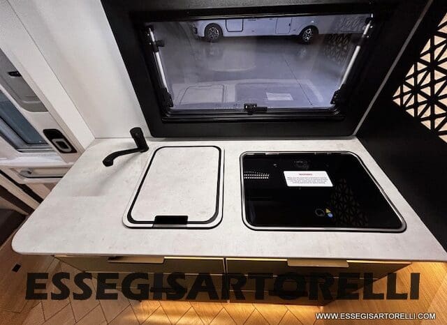 CHAUSSON NEW X 650 MY ’26 AUTOMATICO GARAGE E BASCULANTE (636 x 210 cm) pieno