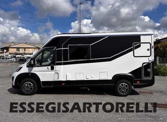 CHAUSSON NEW X 650 MY ’26 AUTOMATICO GARAGE E BASCULANTE (636 x 210 cm) pieno