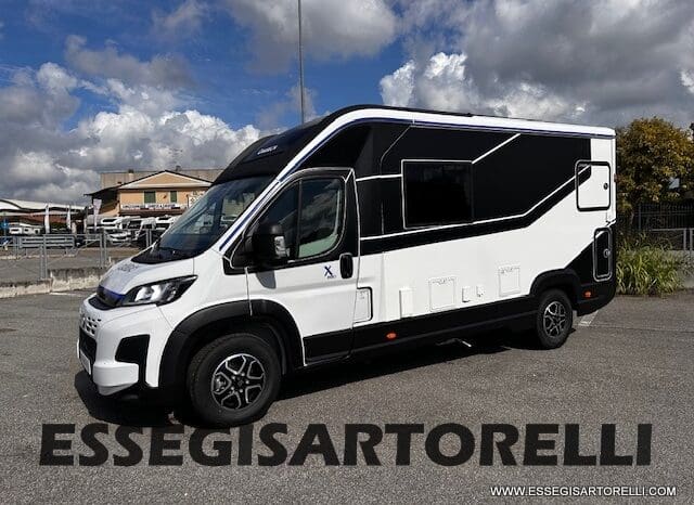 CHAUSSON NEW X 650 MY ’26 AUTOMATICO GARAGE E BASCULANTE (636 x 210 cm) pieno