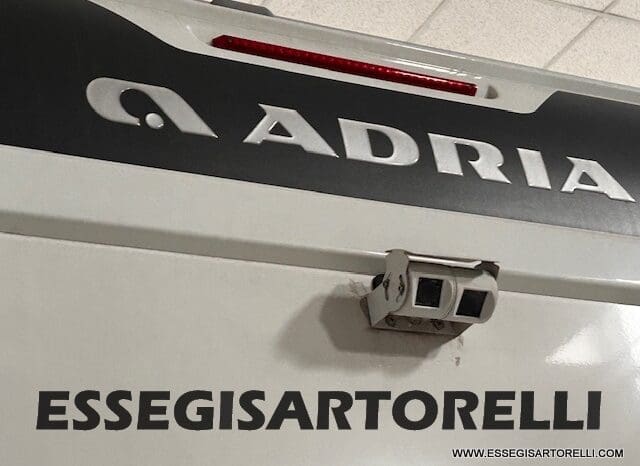 ADRIA CORAL PLUS XL A 670 DK 2018 UNIPRO 7 POSTI OMOLOGATI 150 CV LED pieno