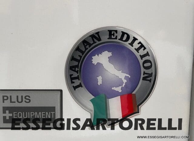 ADRIA CORAL PLUS XL A 670 DK 2018 UNIPRO 7 POSTI OMOLOGATI 150 CV LED pieno
