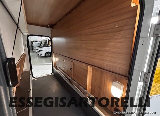ADRIA CORAL PLUS XL A 670 DK 2018 UNIPRO 7 POSTI OMOLOGATI 150 CV LED pieno