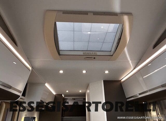 ADRIA CORAL PLUS XL A 670 DK 2018 UNIPRO 7 POSTI OMOLOGATI 150 CV LED pieno