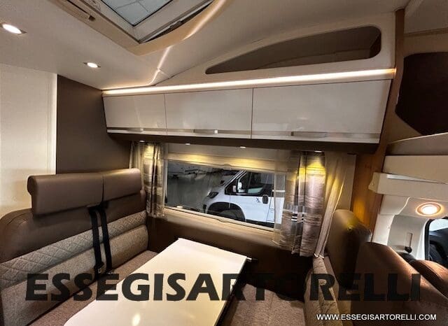ADRIA CORAL PLUS XL A 670 DK 2018 UNIPRO 7 POSTI OMOLOGATI 150 CV LED pieno