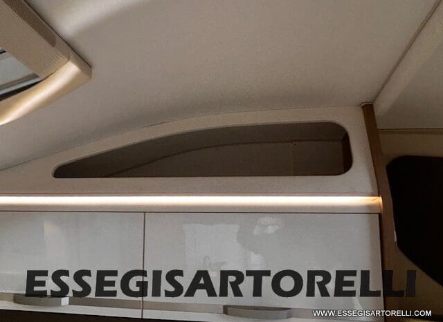 ADRIA CORAL PLUS XL A 670 DK 2018 UNIPRO 7 POSTI OMOLOGATI 150 CV LED pieno