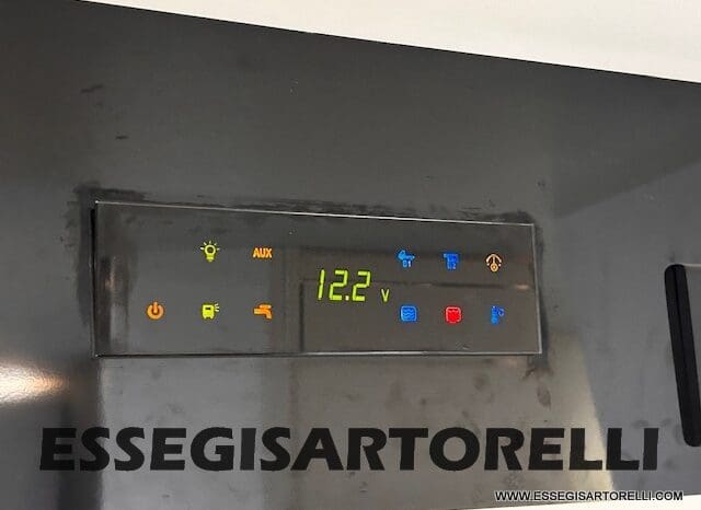 ADRIA CORAL PLUS XL A 670 DK 2018 UNIPRO 7 POSTI OMOLOGATI 150 CV LED pieno