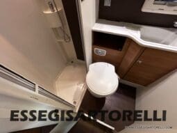 ADRIA CORAL PLUS XL A 670 DK 2018 UNIPRO 7 POSTI OMOLOGATI 150 CV LED pieno