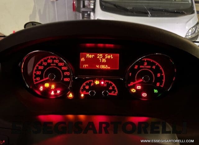ADRIA CORAL PLUS XL A 670 DK 2018 UNIPRO 7 POSTI OMOLOGATI 150 CV LED pieno