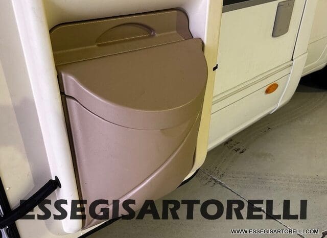 ADRIA CORAL PLUS XL A 670 DK 2018 UNIPRO 7 POSTI OMOLOGATI 150 CV LED pieno