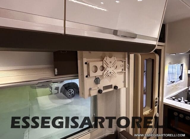 ADRIA CORAL PLUS XL A 670 DK 2018 UNIPRO 7 POSTI OMOLOGATI 150 CV LED pieno