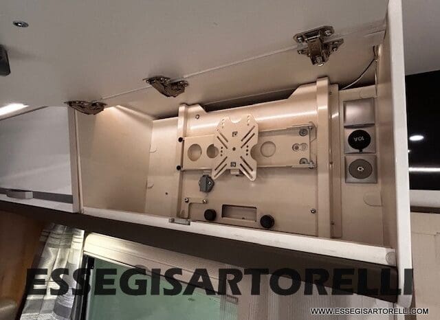 ADRIA CORAL PLUS XL A 670 DK 2018 UNIPRO 7 POSTI OMOLOGATI 150 CV LED pieno