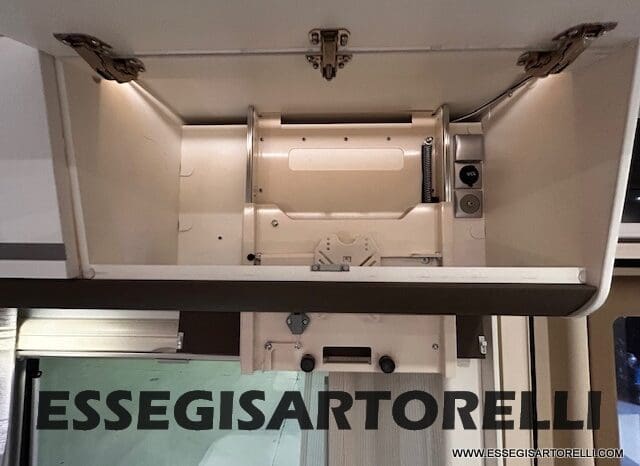 ADRIA CORAL PLUS XL A 670 DK 2018 UNIPRO 7 POSTI OMOLOGATI 150 CV LED pieno