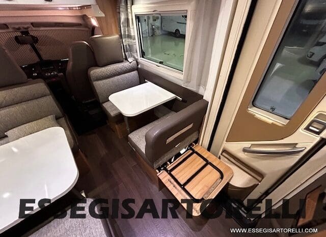 ADRIA CORAL PLUS XL A 670 DK 2018 UNIPRO 7 POSTI OMOLOGATI 150 CV LED pieno