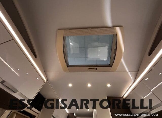 ADRIA CORAL PLUS XL A 670 DK 2018 UNIPRO 7 POSTI OMOLOGATI 150 CV LED pieno