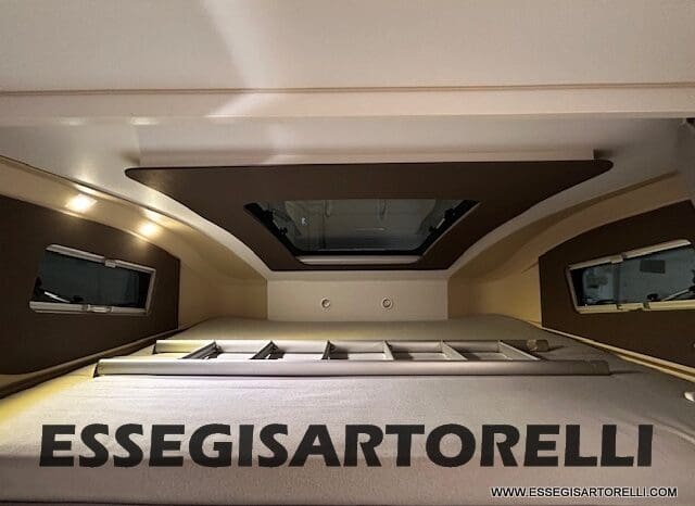 ADRIA CORAL PLUS XL A 670 DK 2018 UNIPRO 7 POSTI OMOLOGATI 150 CV LED pieno