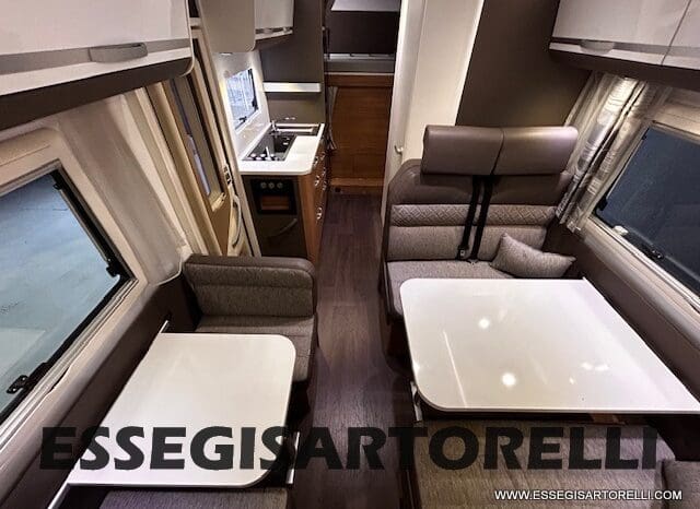 ADRIA CORAL PLUS XL A 670 DK 2018 UNIPRO 7 POSTI OMOLOGATI 150 CV LED pieno