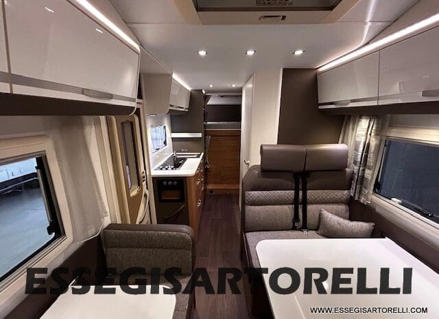 ADRIA CORAL PLUS XL A 670 DK 2018 UNIPRO 7 POSTI OMOLOGATI 150 CV LED pieno