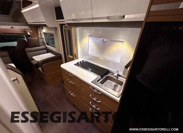 ADRIA CORAL PLUS XL A 670 DK 2018 UNIPRO 7 POSTI OMOLOGATI 150 CV LED pieno