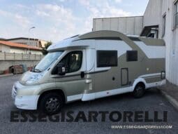 BURSTNER IXEO 666 SEMINTEGRALE BASCULANTE 2009 674 cm DOPPIO CLIMA pieno