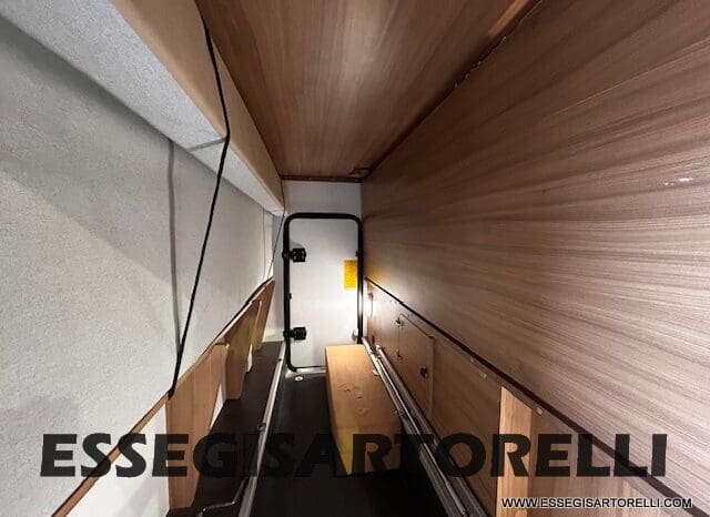 ADRIA CORAL PLUS XL A 670 DK 2018 UNIPRO 7 POSTI OMOLOGATI 150 CV LED pieno