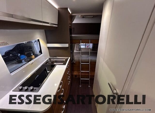 ADRIA CORAL PLUS XL A 670 DK 2018 UNIPRO 7 POSTI OMOLOGATI 150 CV LED pieno