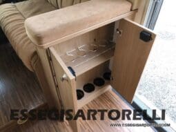 BURSTNER IXEO 666 SEMINTEGRALE BASCULANTE 2009 674 cm DOPPIO CLIMA pieno