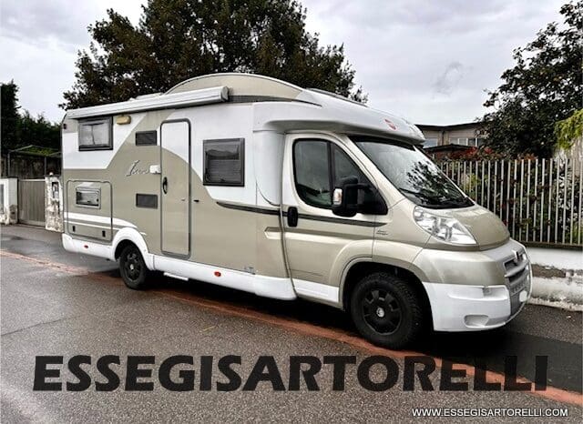 BURSTNER IXEO 666 SEMINTEGRALE BASCULANTE 2009 674 cm DOPPIO CLIMA pieno