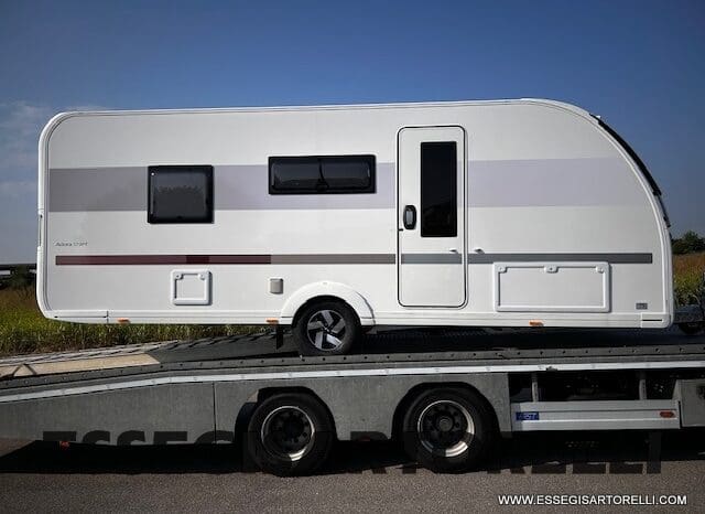 CARAVAN 7 POSTI ADRIA NEW ADORA 573 PT CARAVAN MY ’26 TRUMA COMBI pieno