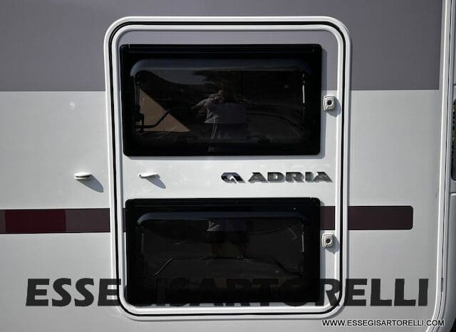 CARAVAN 7 POSTI ADRIA NEW ADORA 573 PT CARAVAN MY ’26 TRUMA COMBI pieno