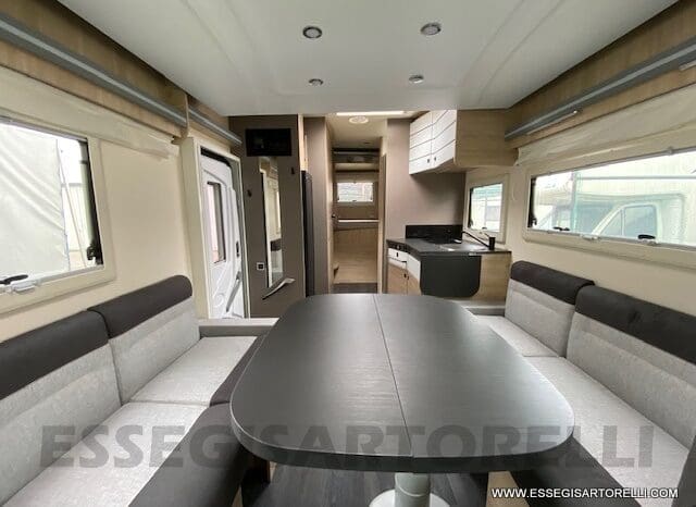 CHAUSSON EXALTIS 7020 MOTOROME 5 POSTI 08/2022 KM 30.600 FULL pieno