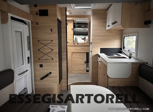 NEW MY 2026 CHAUSSON 640 FIAT DUCATO AUTOMATICO 696 CM GARAGE pieno