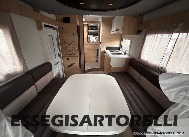 NEW MY 2026 CHAUSSON 640 FIAT DUCATO AUTOMATICO 696 CM GARAGE pieno