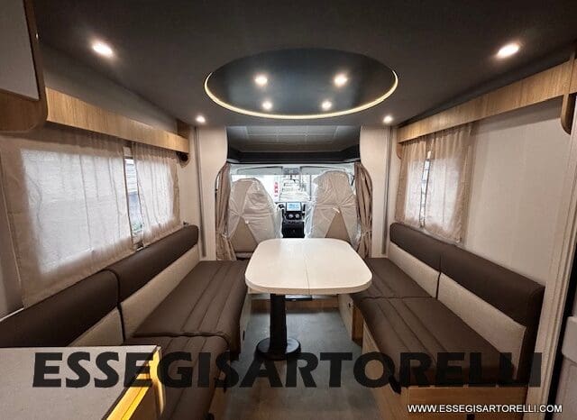 NEW MY 2026 CHAUSSON 640 FIAT DUCATO AUTOMATICO 696 CM GARAGE pieno