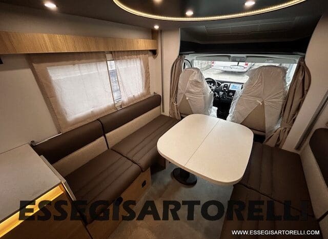NEW MY 2026 CHAUSSON 640 FIAT DUCATO AUTOMATICO 696 CM GARAGE pieno