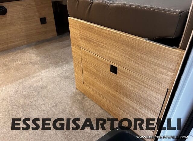 NEW MY 2026 CHAUSSON 640 FIAT DUCATO AUTOMATICO 696 CM GARAGE pieno