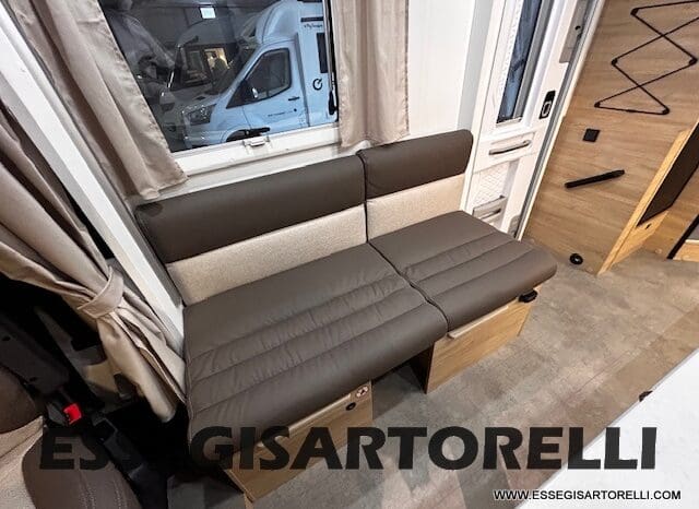 NEW MY 2026 CHAUSSON 640 FIAT DUCATO AUTOMATICO 696 CM GARAGE pieno