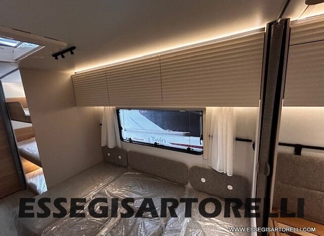 CARAVAN 7 POSTI ADRIA NEW ADORA 573 PT CARAVAN MY ’26 TRUMA COMBI pieno